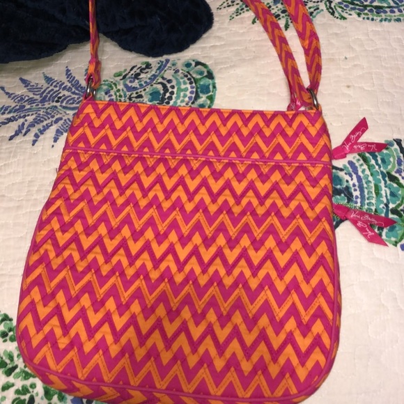Brand New Vera Bradley Bag - Picture 2 of 4